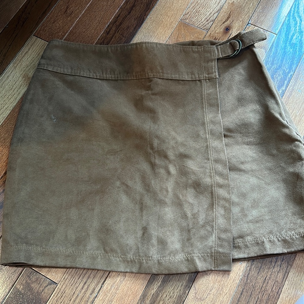 Hollister suade skirt